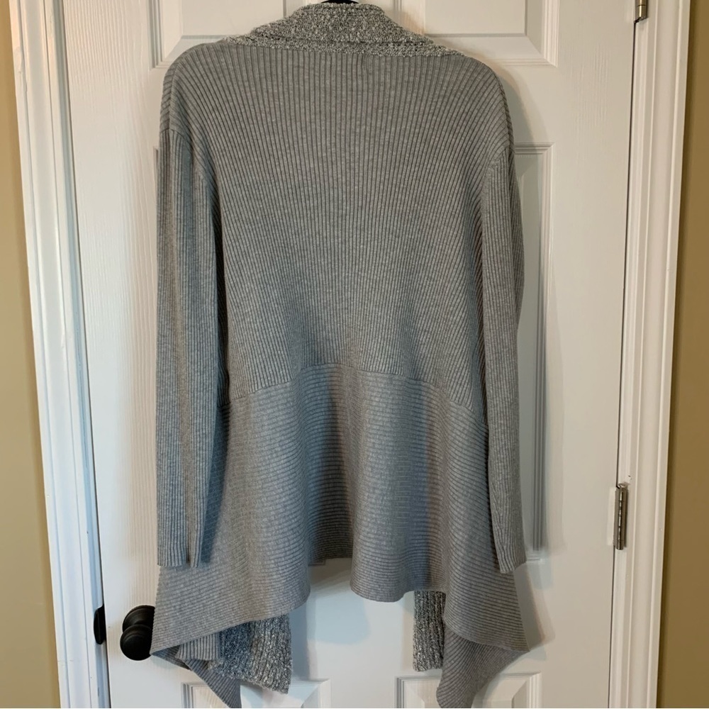 One World Gray Open Front Ribbed Long Asymmetrical Cardigan, Size L - Picture 6 of 7